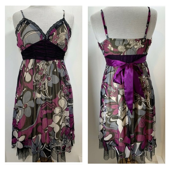 Lucy Collection Floral Midi Dress Purple Straps Black Mix Floaty V-Neck UK12 - Picture 2 of 14